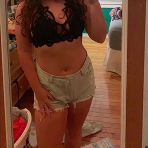 FAV!! Light wash denim shorts!